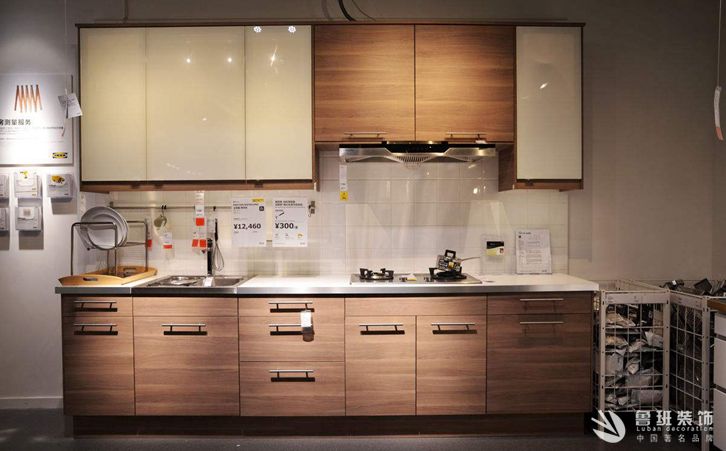 廚房櫥柜臺面多種多樣,該怎么選擇?