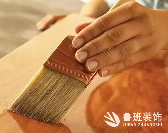 魯班裝飾重慶裝修公司分享刷漆四大注意事項，了解一下不踩坑
