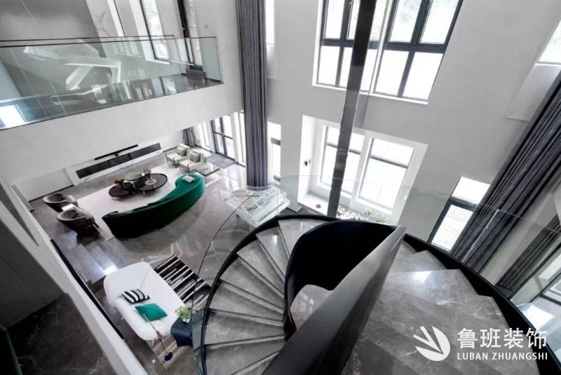 裝修施工是先做木匠仍是先做瓦工