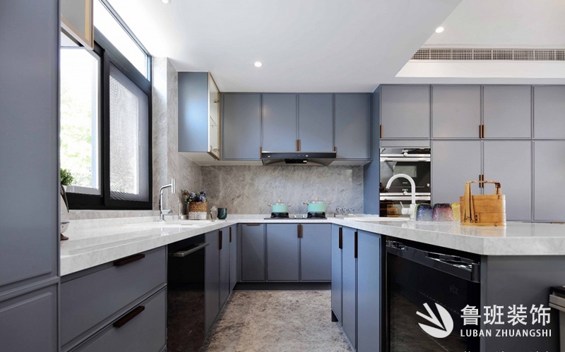 如何辨別石英石臺面的真假？資深家居總結了這4點