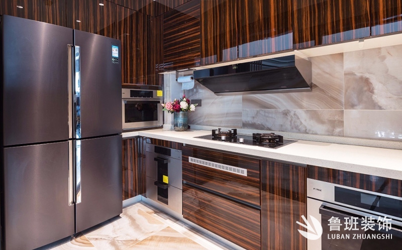 重慶家居裝飾丨廚房櫥柜的選擇技巧有哪些？